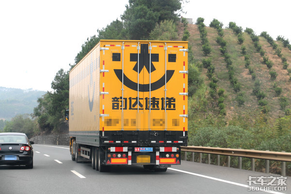 按轴收费:同为5轴车 三种车型有何不同