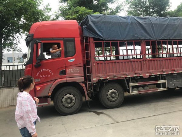 半挂车主直言:实在无言面对父母和妻儿