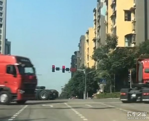 用货车当婚车 法学美女爱上了货车司机