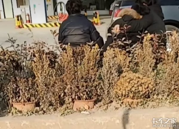 货车司机过劳死频发&nbsp;这些习惯不能忽视