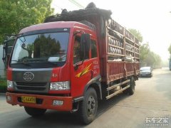 一代卡车人正老去 货车司机有断层风险