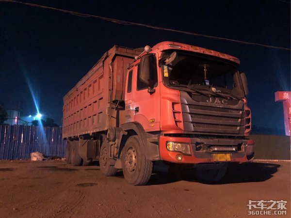 体验江淮格尔发自卸车&nbsp;8年老车还这么猛