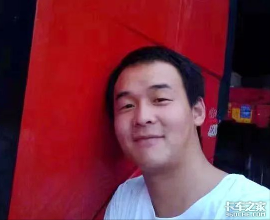 司机停车场休息&nbsp;回忆卡车“黄金时代”