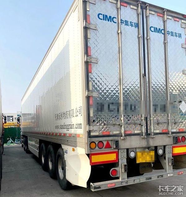 牵引车：一说费油就怪我！你去问问挂车